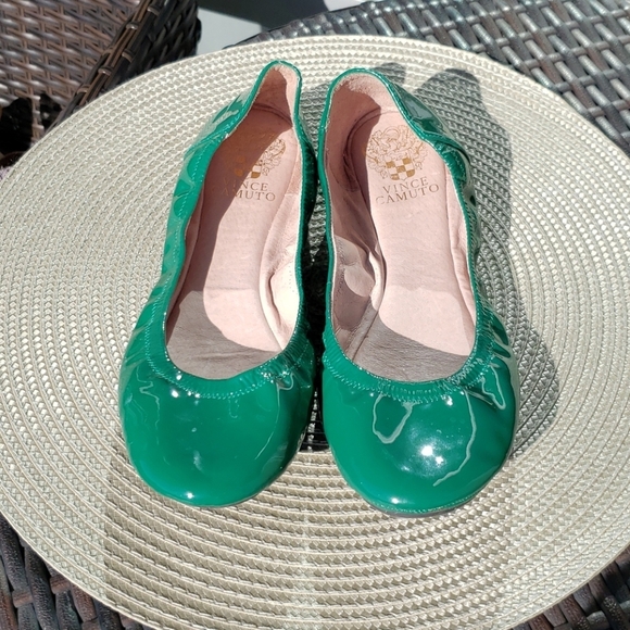 Vince Camuto green  ballerina flats - Picture 2 of 12
